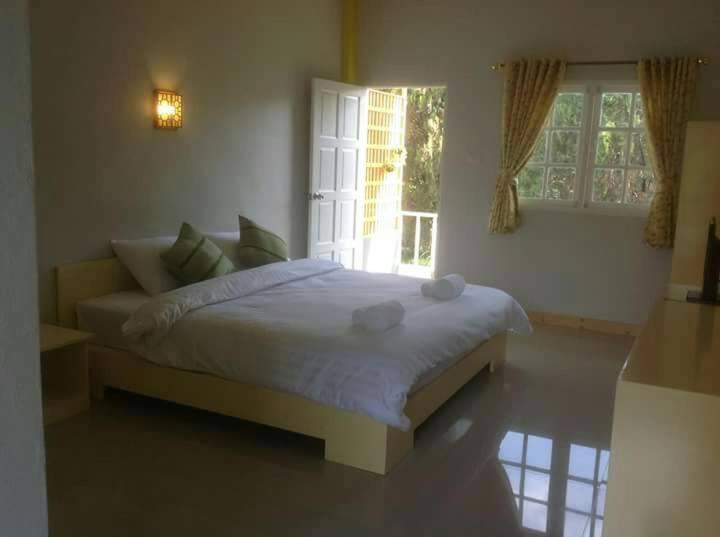Bamboo House सहारा 2*