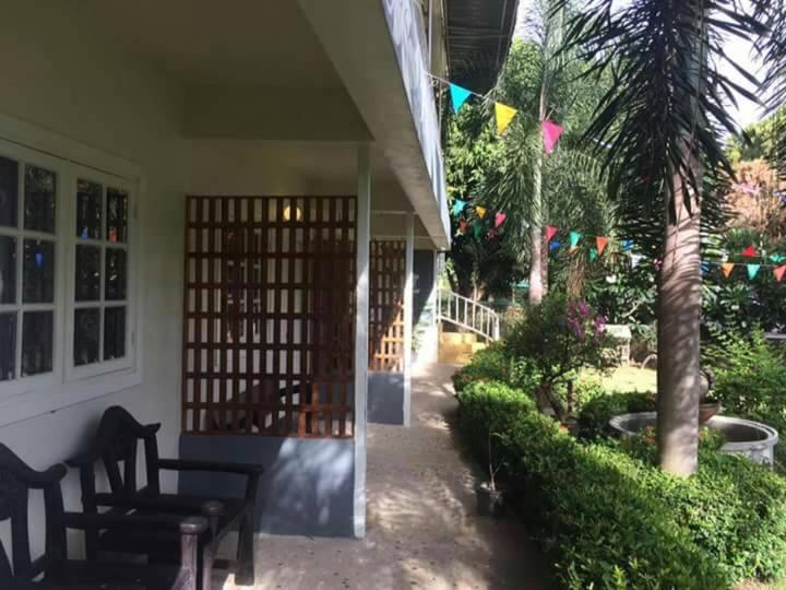 सहारा Bamboo House